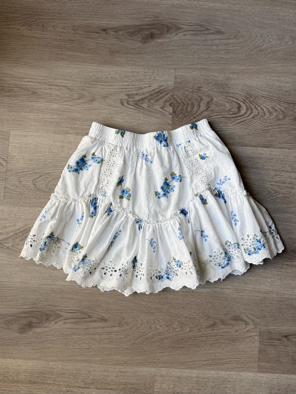 Aeropostale White Eyelet Skirt with Blue Floral Print